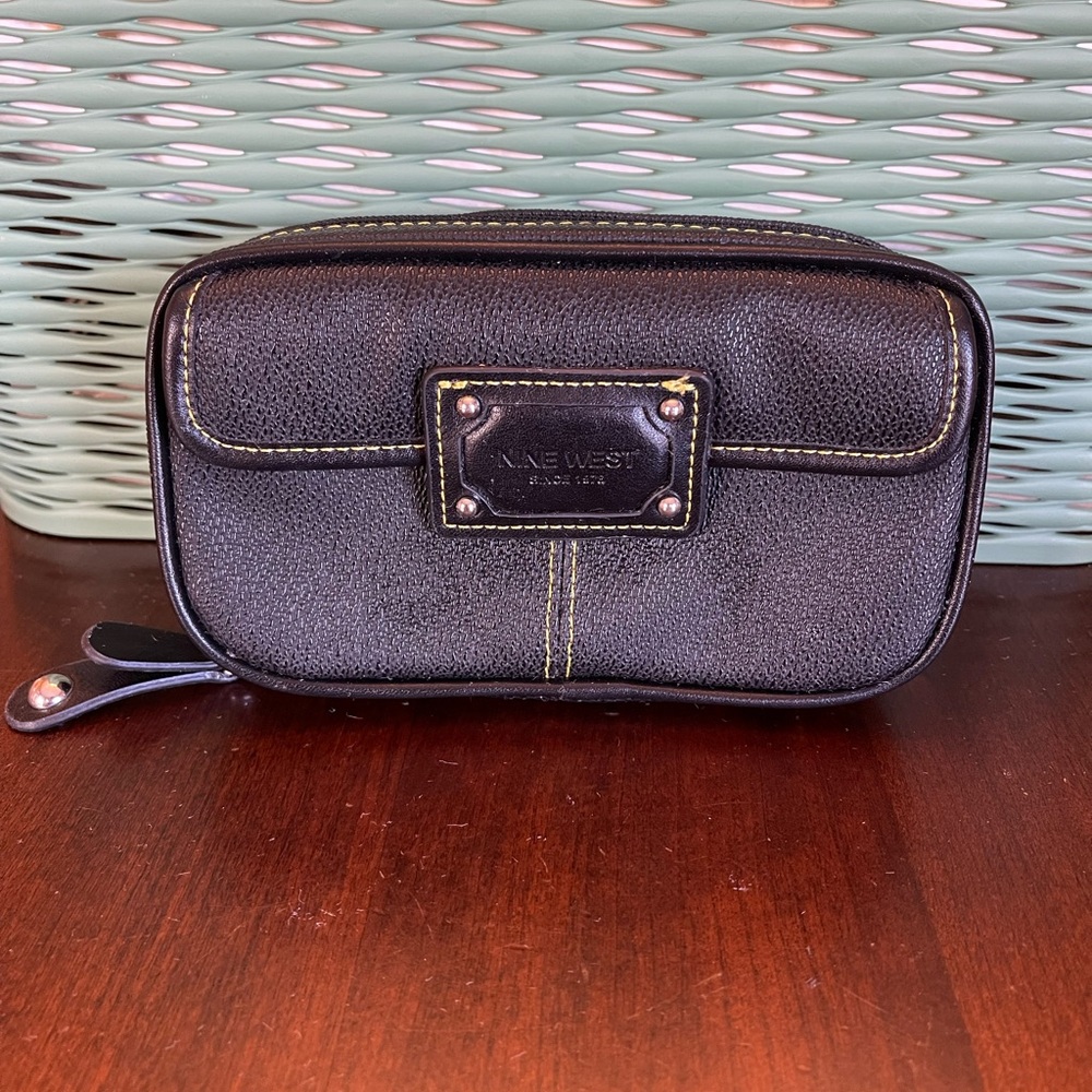 Black Nine West Travel Jewelry Case